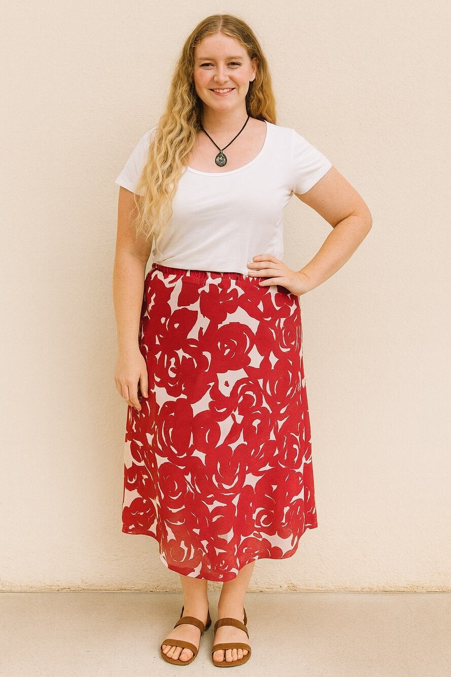 Chadwick’s Floral Red and White roses Skirt friends phoebe buffet Y2K size 10